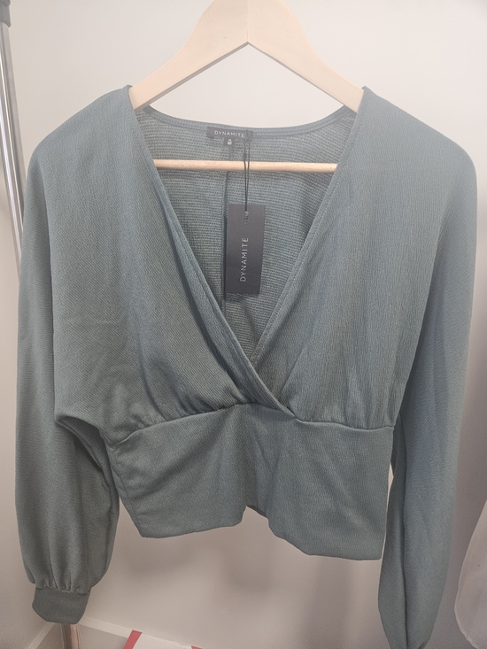 Dynamite Tops - Dynamite Green V-Neck Long Sleeve Top